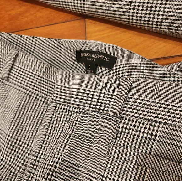 Banana Republic Pant Suit Set Plaid - Picture 3 of 4